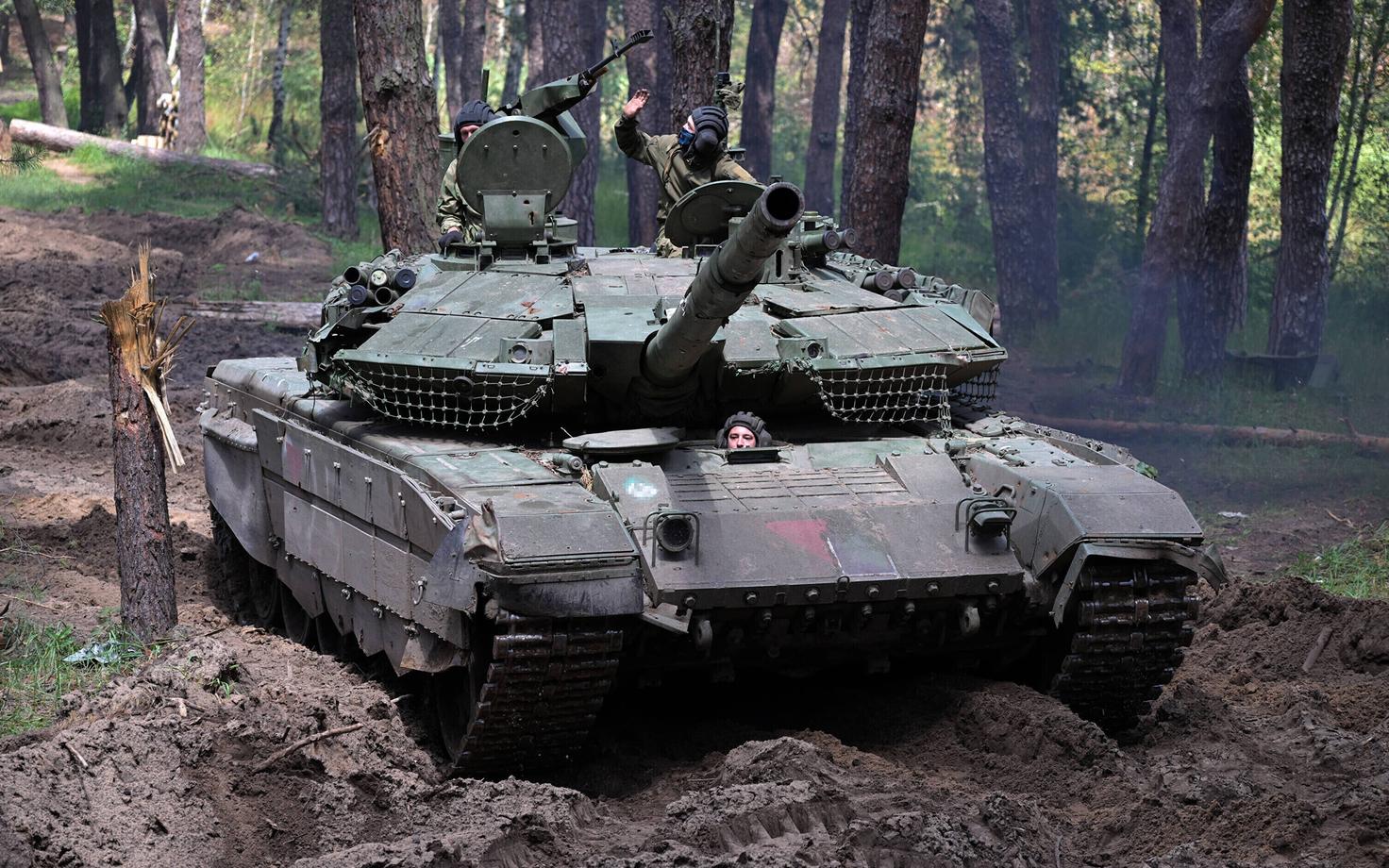 Vene relvajõudude T-90 tank okupeeritud Ida-Ukrainas