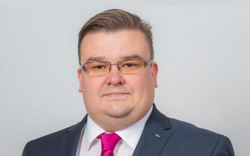 Антти Лейгри теперь беспартийный.