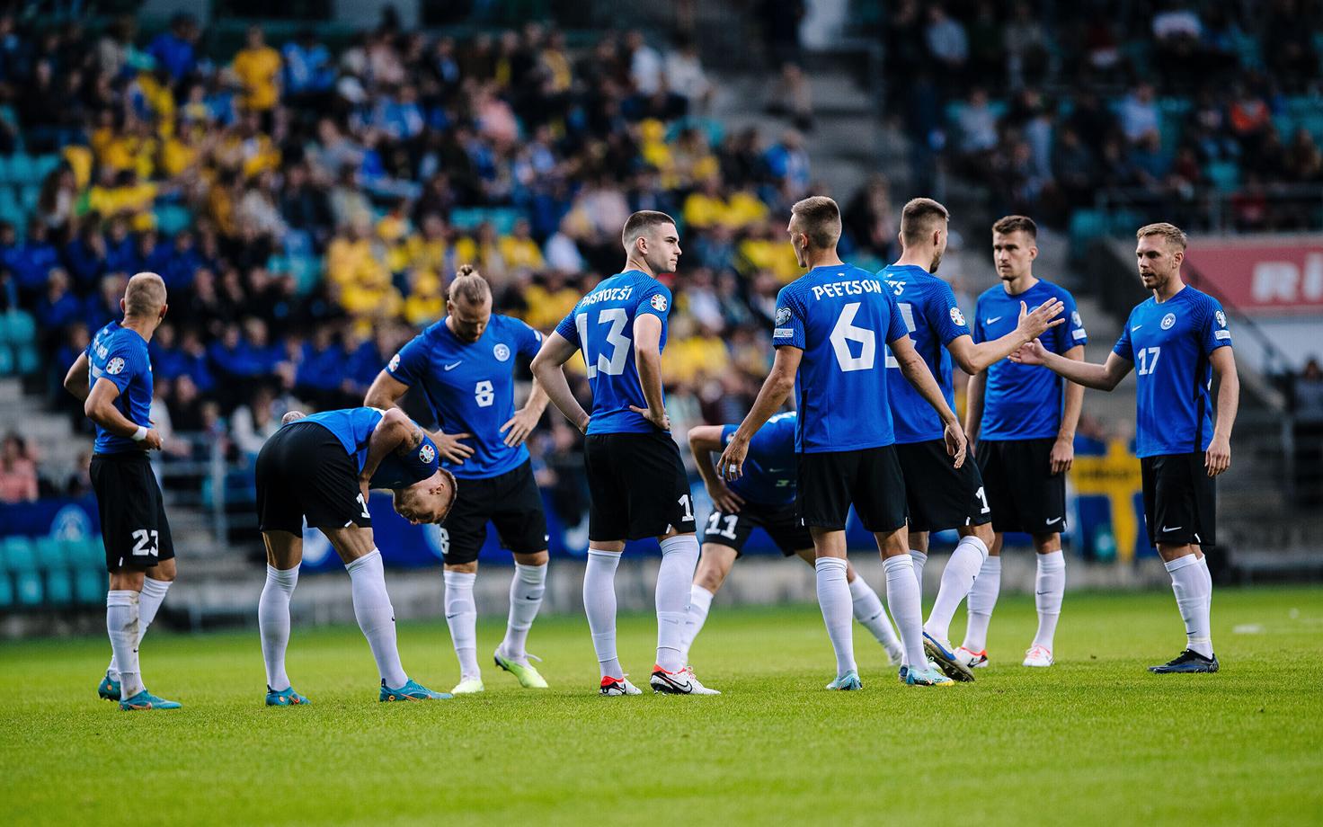 Сборной Эстонии по футболу знакомы как взлеты, так и падения.