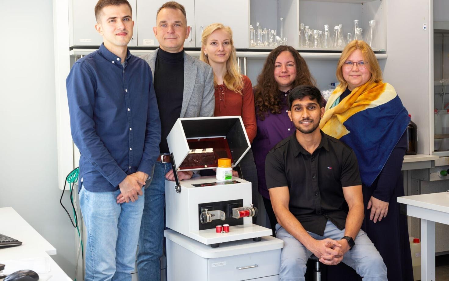 Mehhanokeemilist Barbier reaktsiooni uurinud autorid (J. V. Nallaparaju, T. Nikonovich, T. Jarg, D. Merzhyievskyi, R. Aav, D. G. Kananovich).