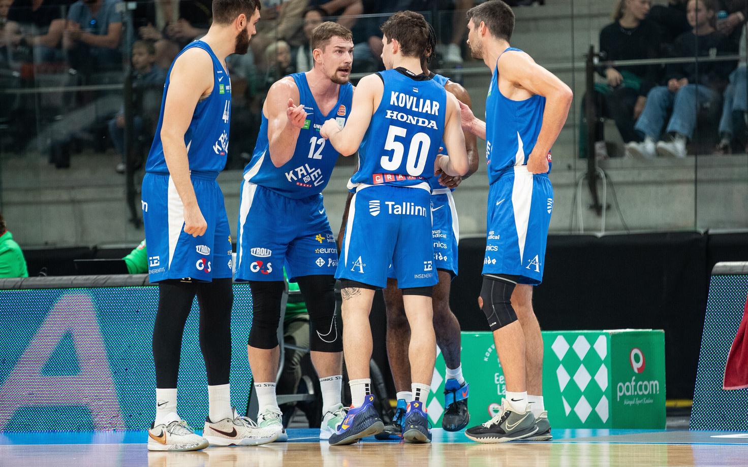 Баскетболисты