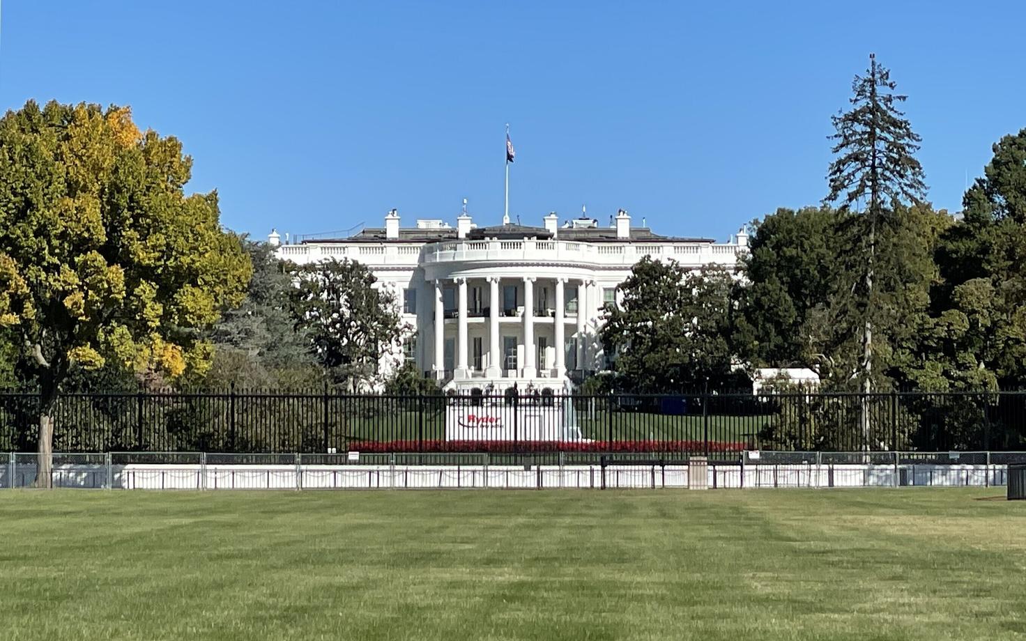 Белый дом.