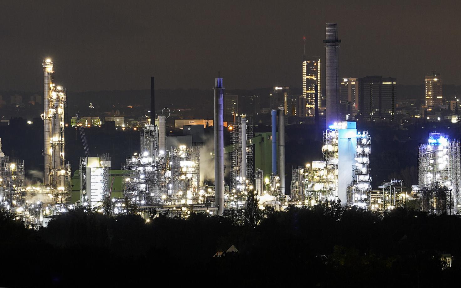 НПЗ в Германии.