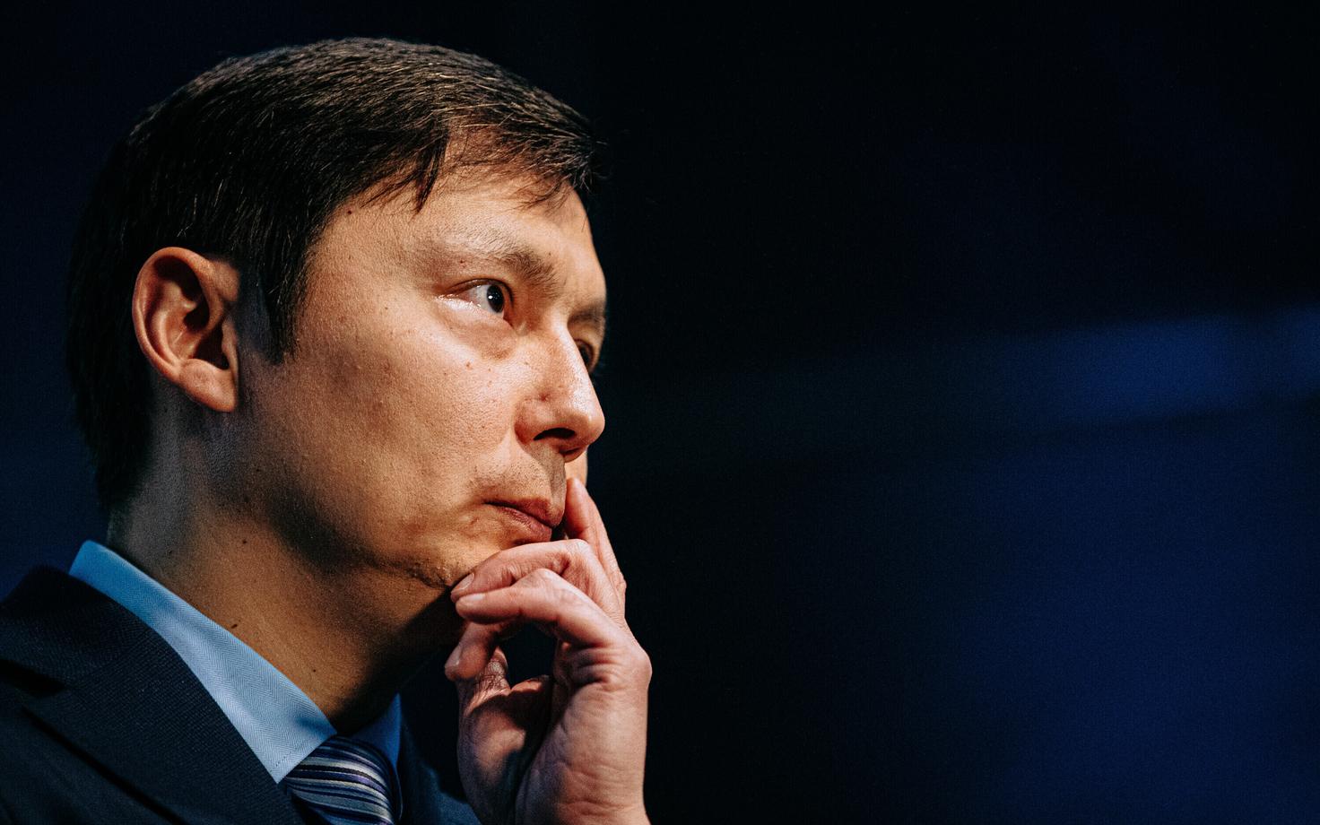 У Михаила Кылварта есть основания беспокоиться по поводу низкого рейтинга партии.