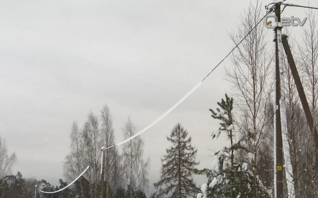 Линии электропередачи.