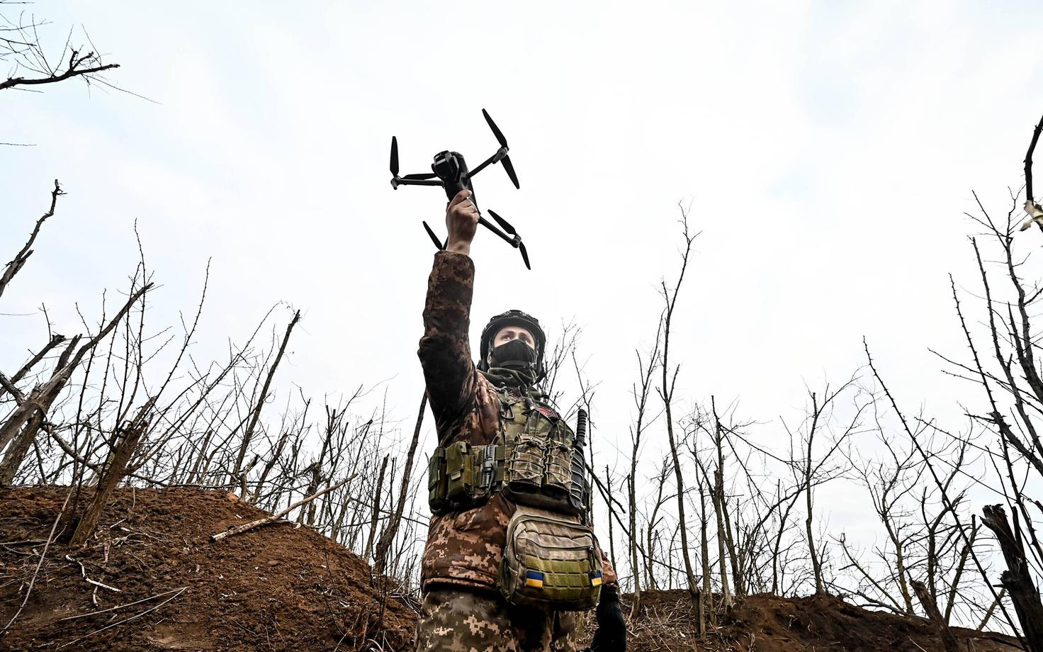 Украинский военный в окрестностях Работино.