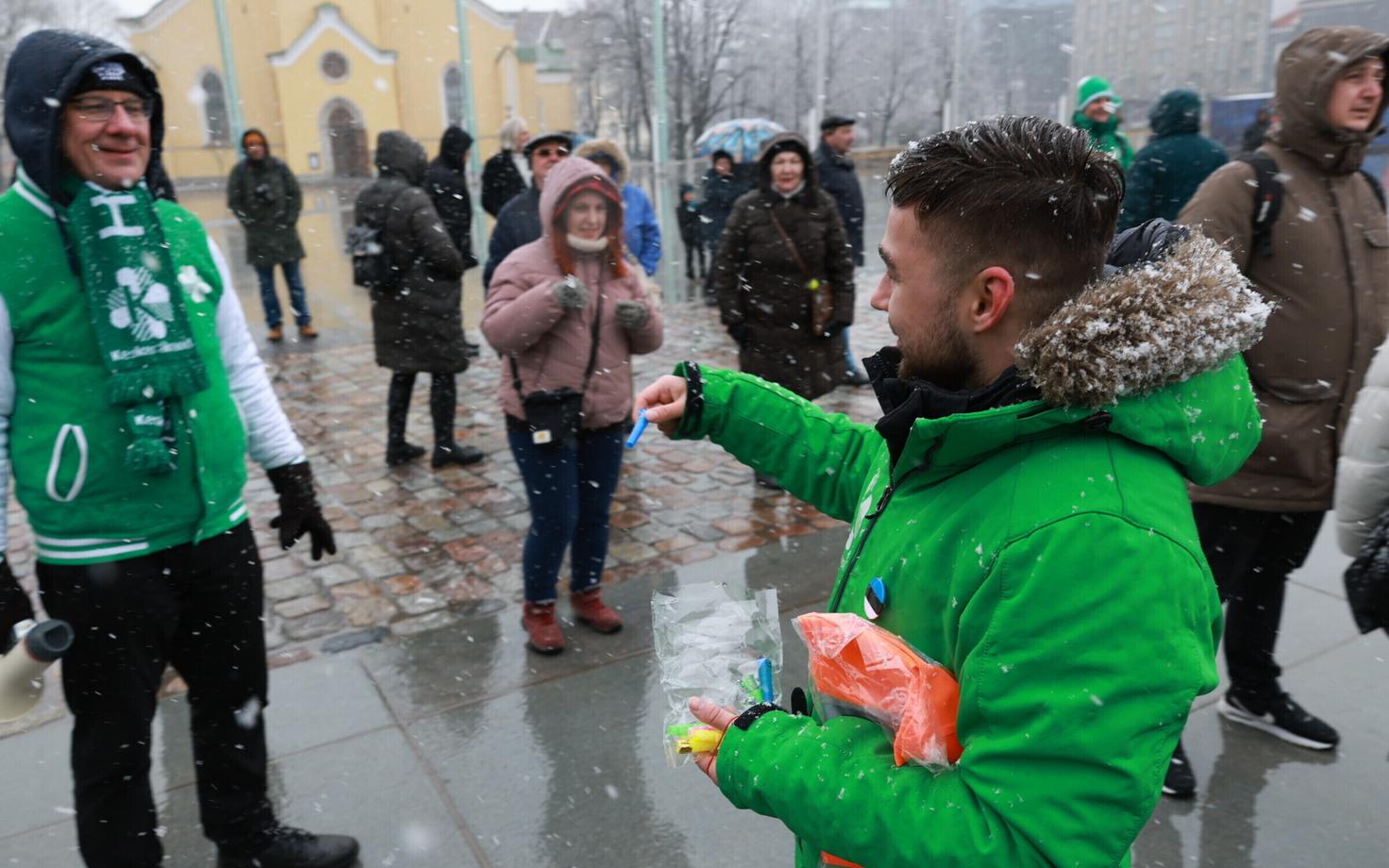 Организованный центристами пикет против автоналога. 17 марта.