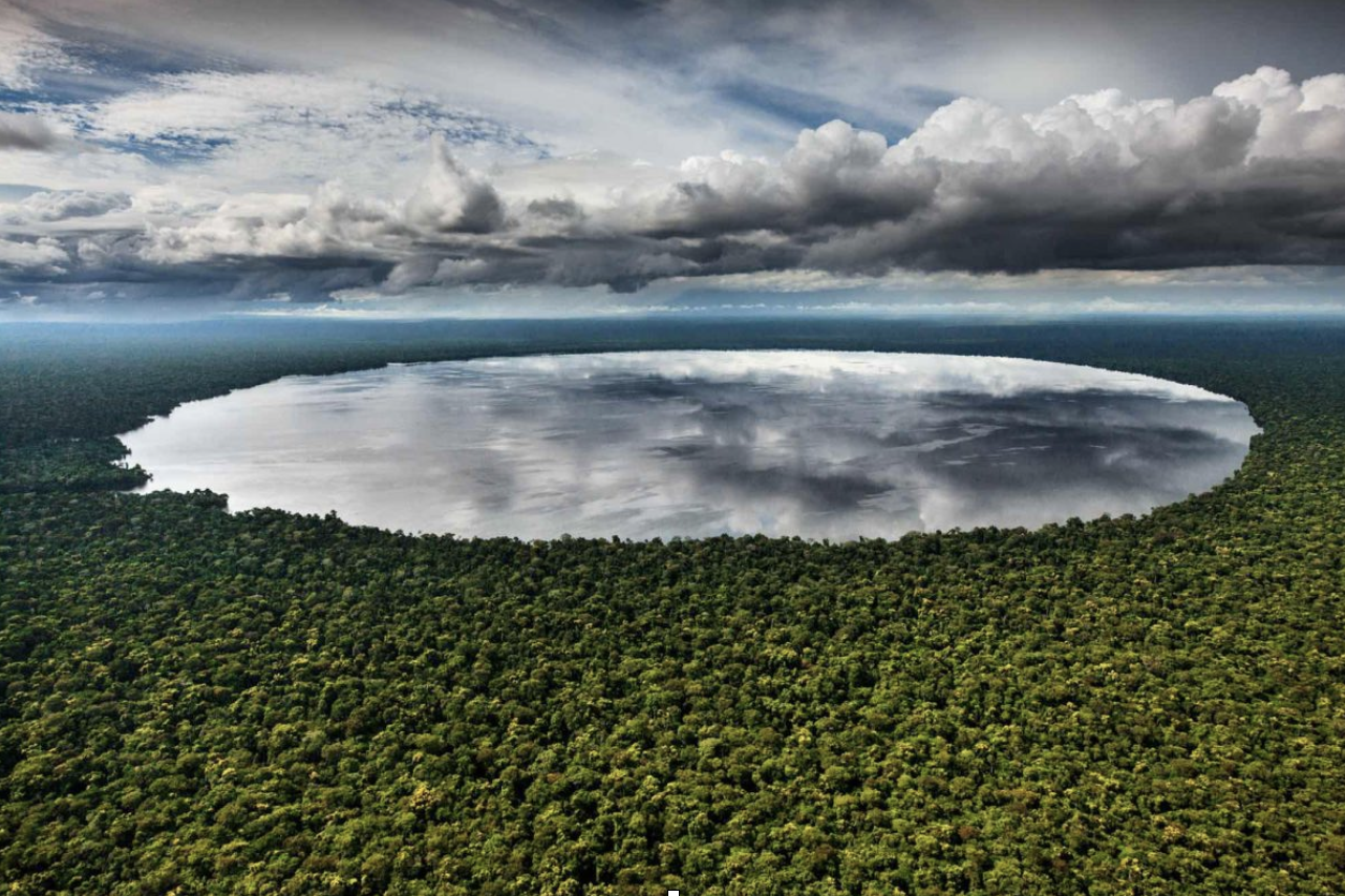 Tele järve ümbritsev turbasool kasvav kaitstav metsamassiiv Kongo Vabariigi põhjaosas on suurimad säilinud soometsi ekvatoriaalses vööndis kogu maakeral. Tartu Ülikooli geograafide ekspeditsioon selle aasta märtsi, mida finantseerib Euroopa Liidu uurimisg