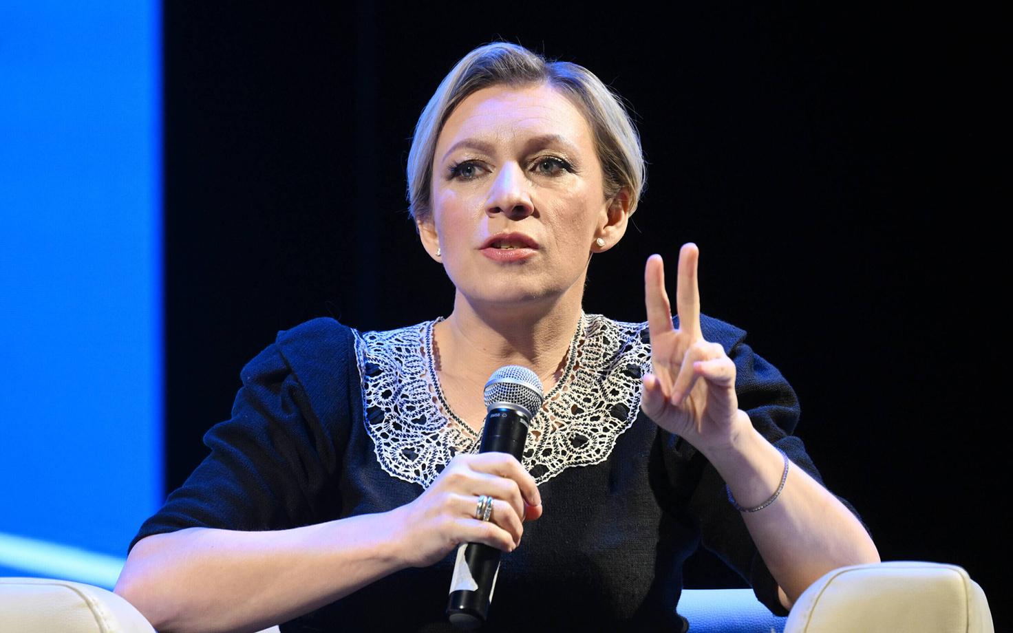 Мария Захарова регулярно дает комментарии, касающиеся Эстонии и других стран Балтии.