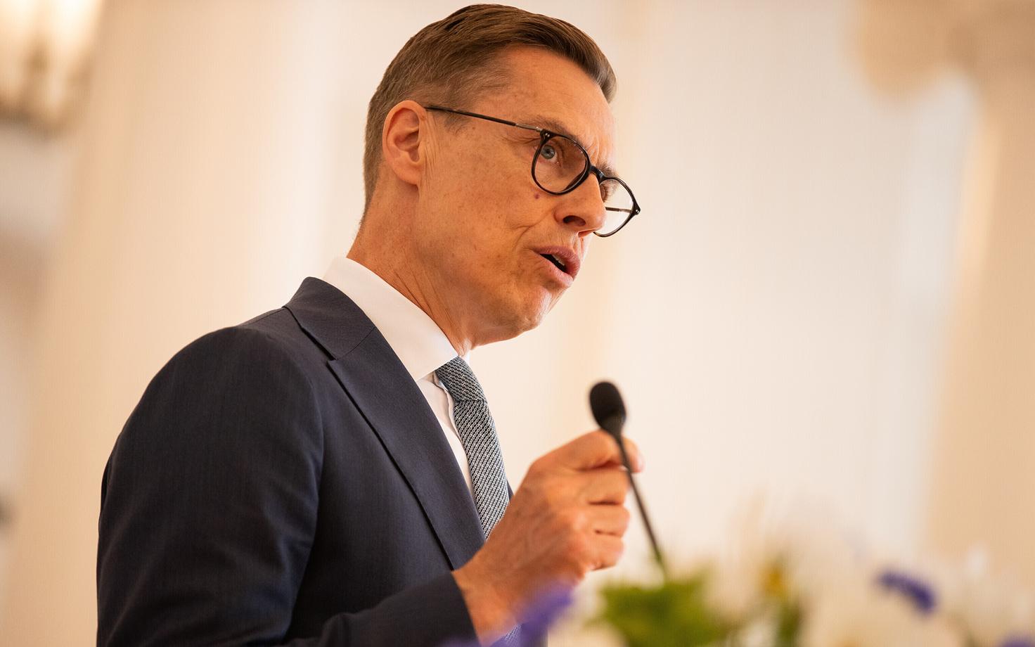 Soome president Alexander Stubbi loeng Tartu Ülikooli aulas