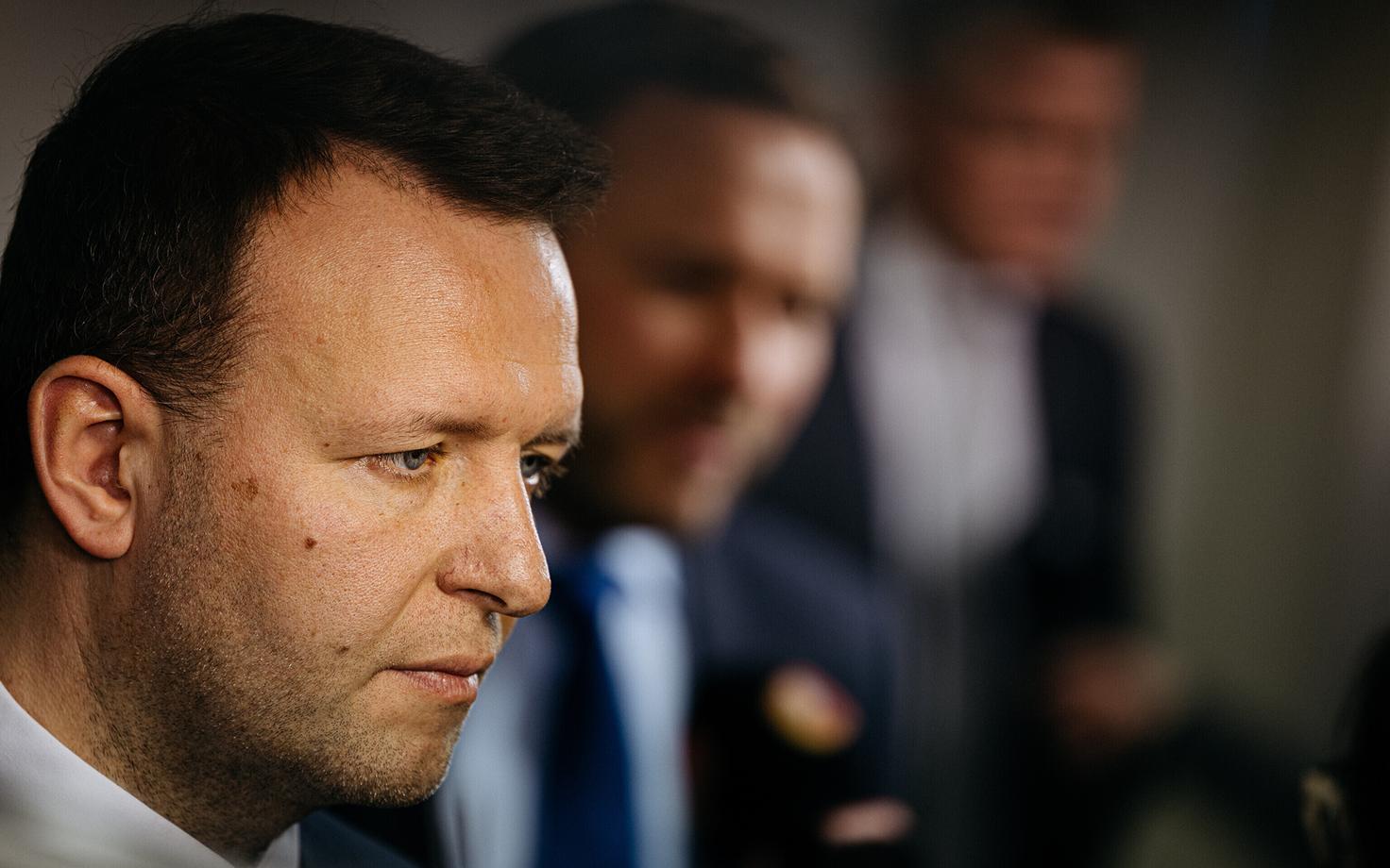 Minister of the Interior and SDE chief Lauri Läänemets, with foreign minister and Eesti 200 chair Margus Tsahkna in the background.
