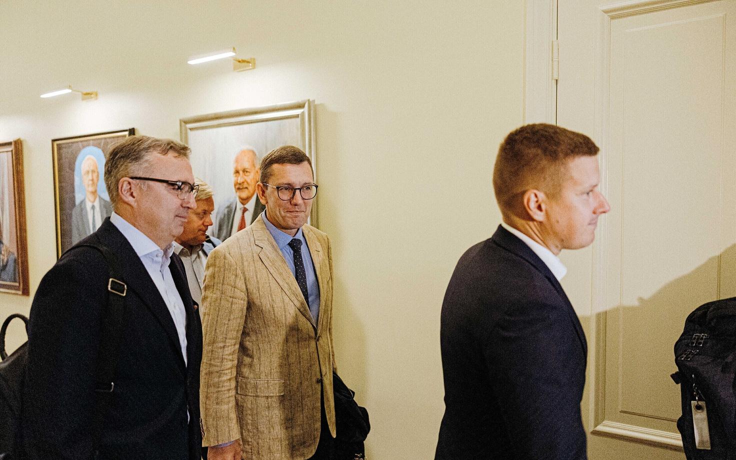 Reformierakonna delegatsioon teel koalitsioonikõnelustele