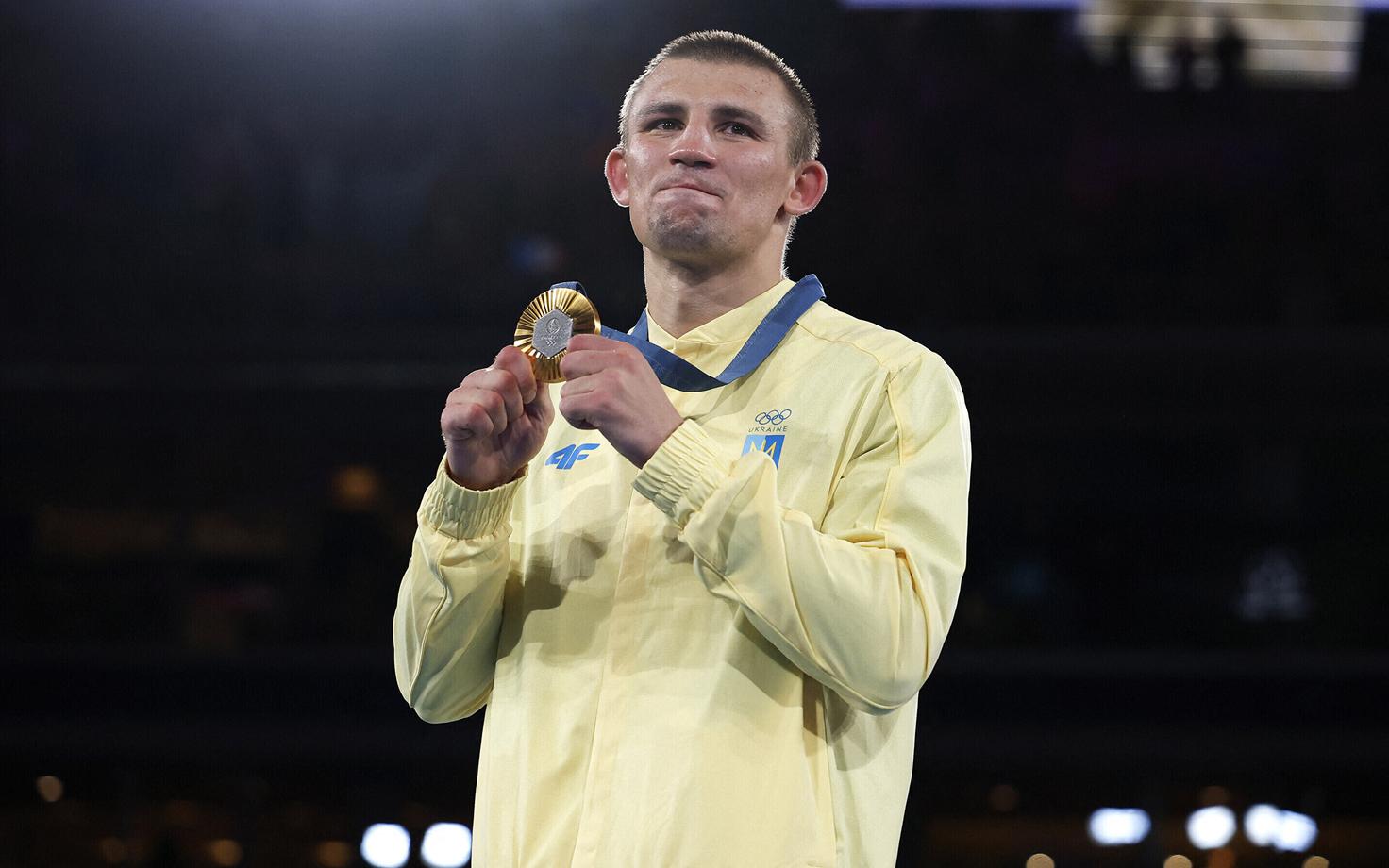 Александр Хижняк с золотой медалью Олимпиады-2024.