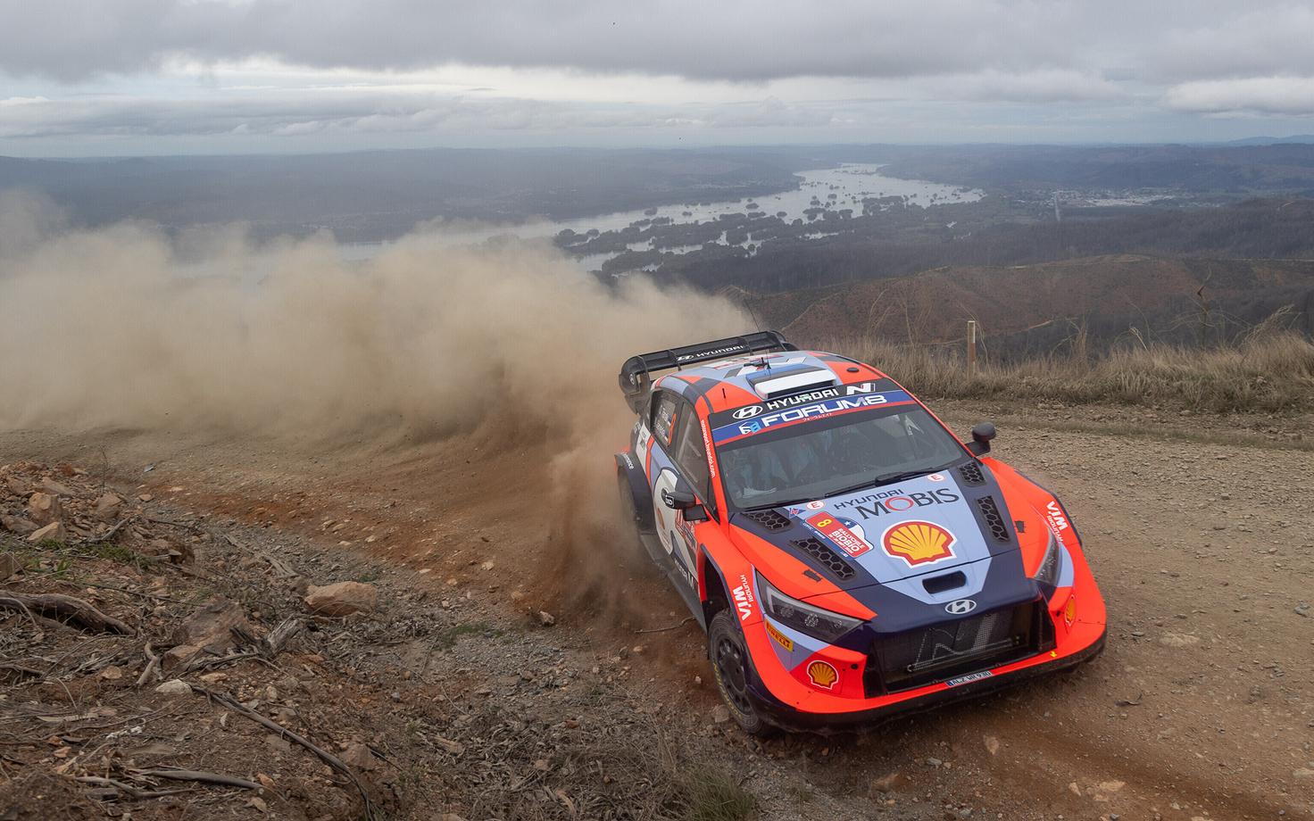 Ott Tänak and co-driver Martin Järveoja in action in Chile.