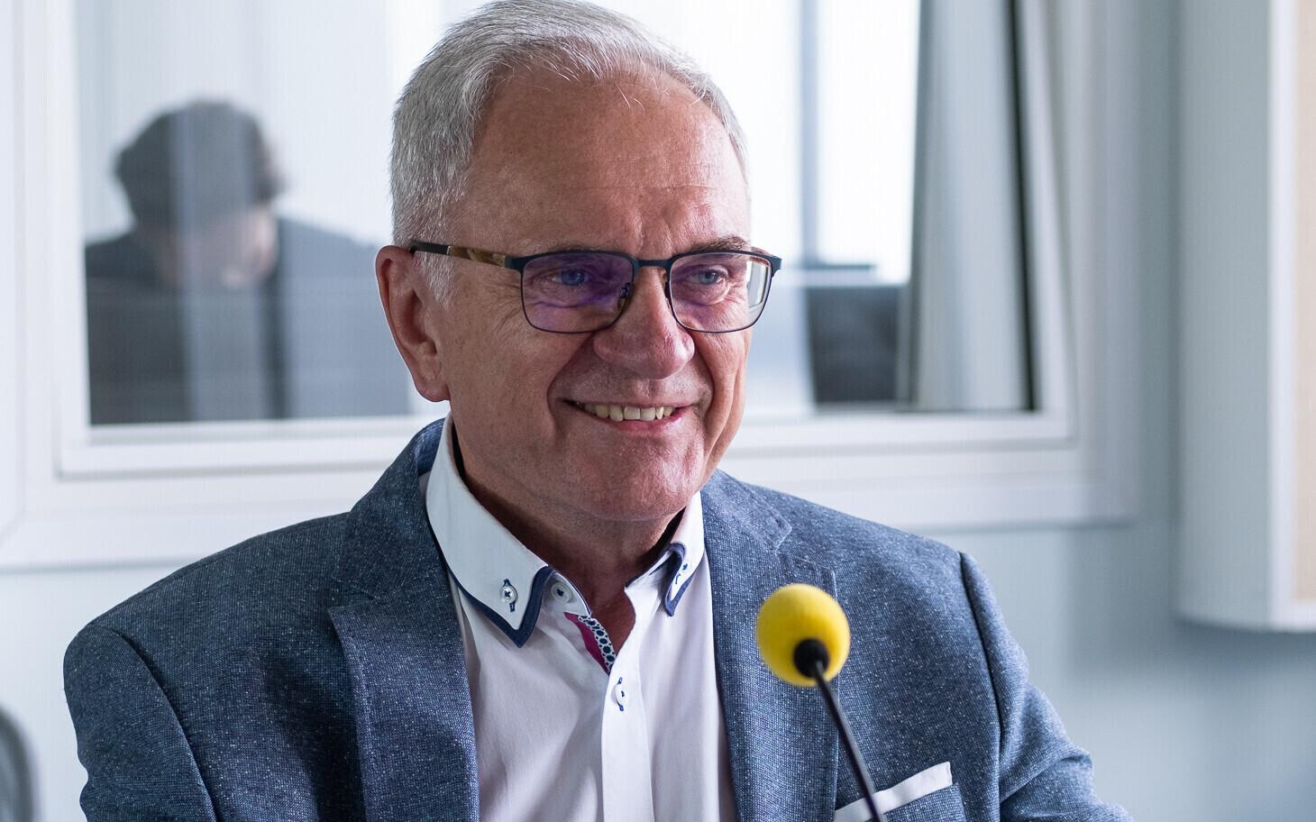 Юри Райдла.