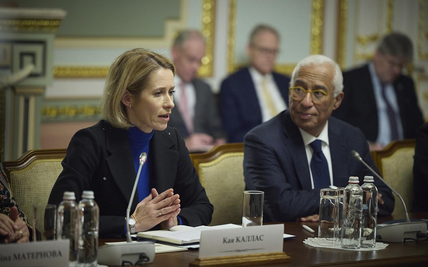 Кая Каллас с председателем Европейского совета Антониу Кошта на встрече с президентом Украины Владимиром Зеленским в Киеве.