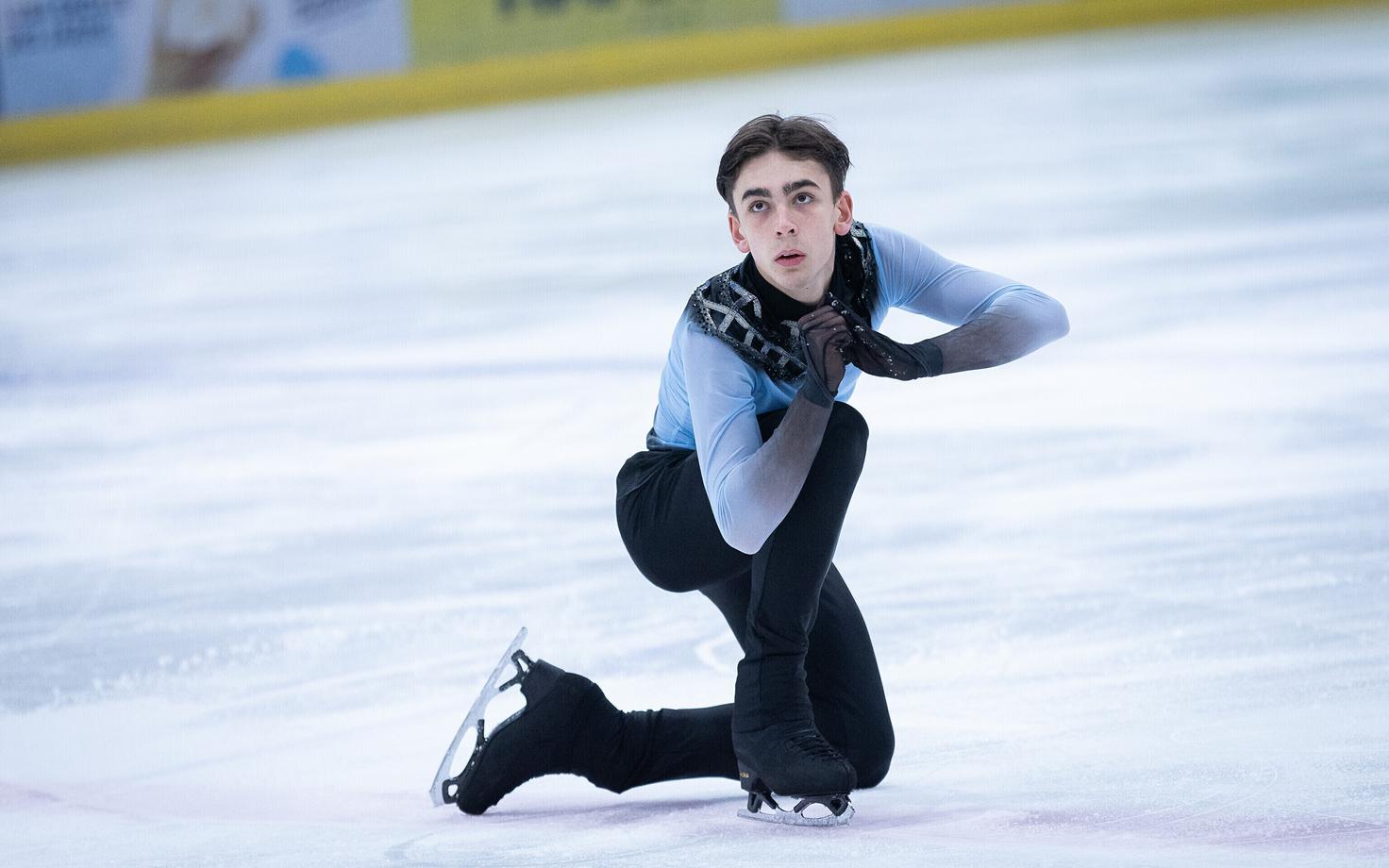 Арлет Леванди.