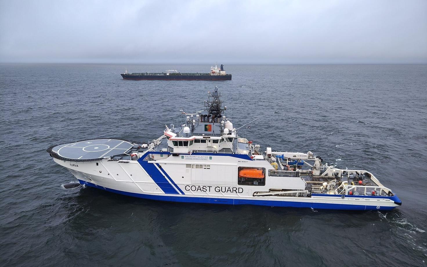A Finnish Coast Guard ship and the Eagle S.