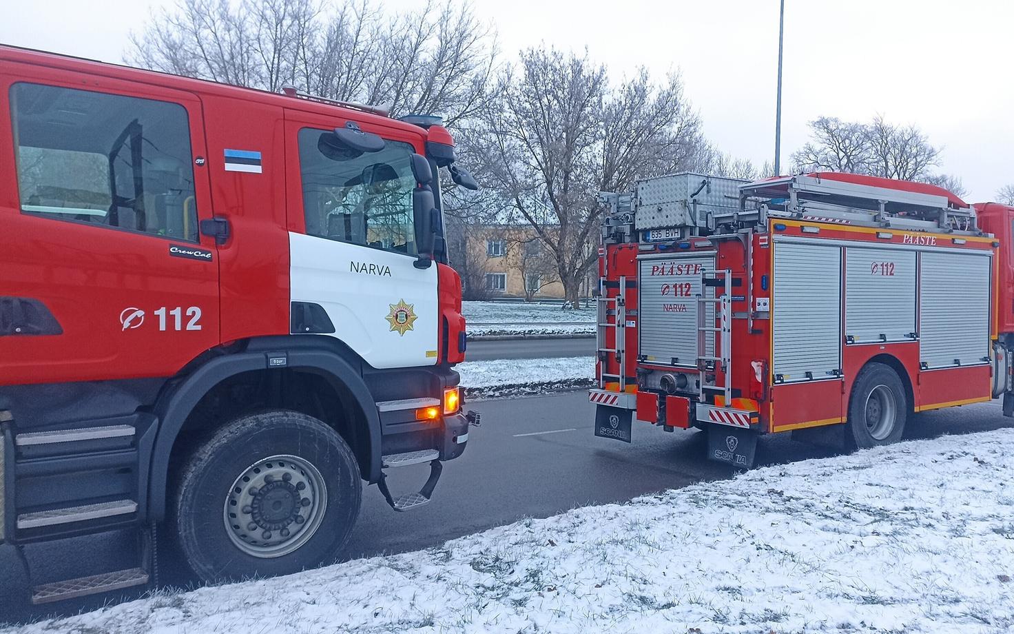 Пожарные машины в Нарве.