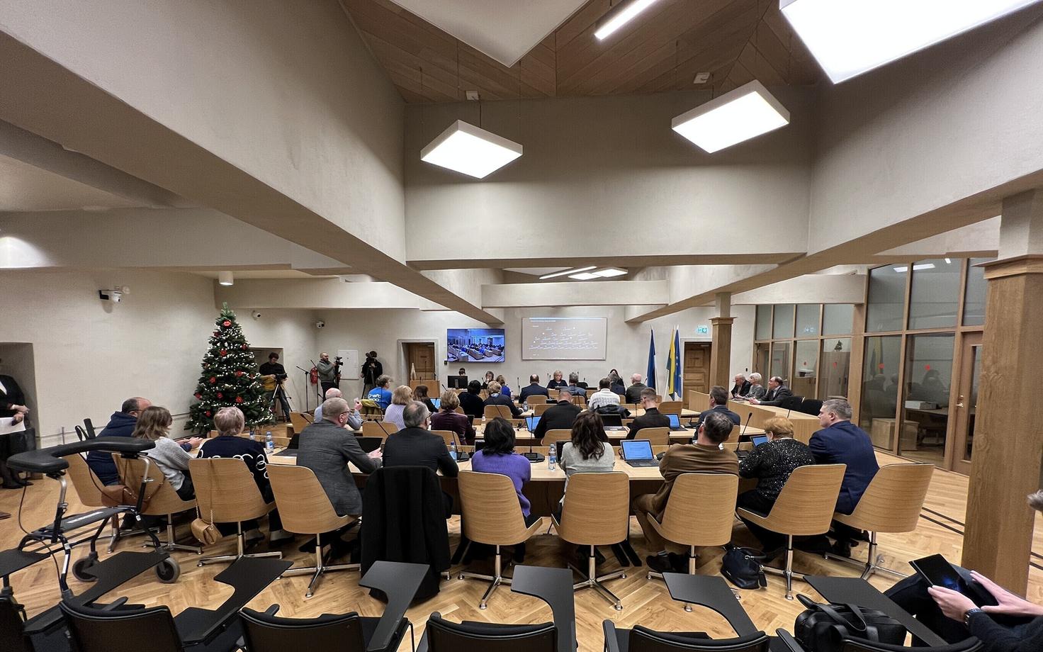 Нарвское горсобрание.