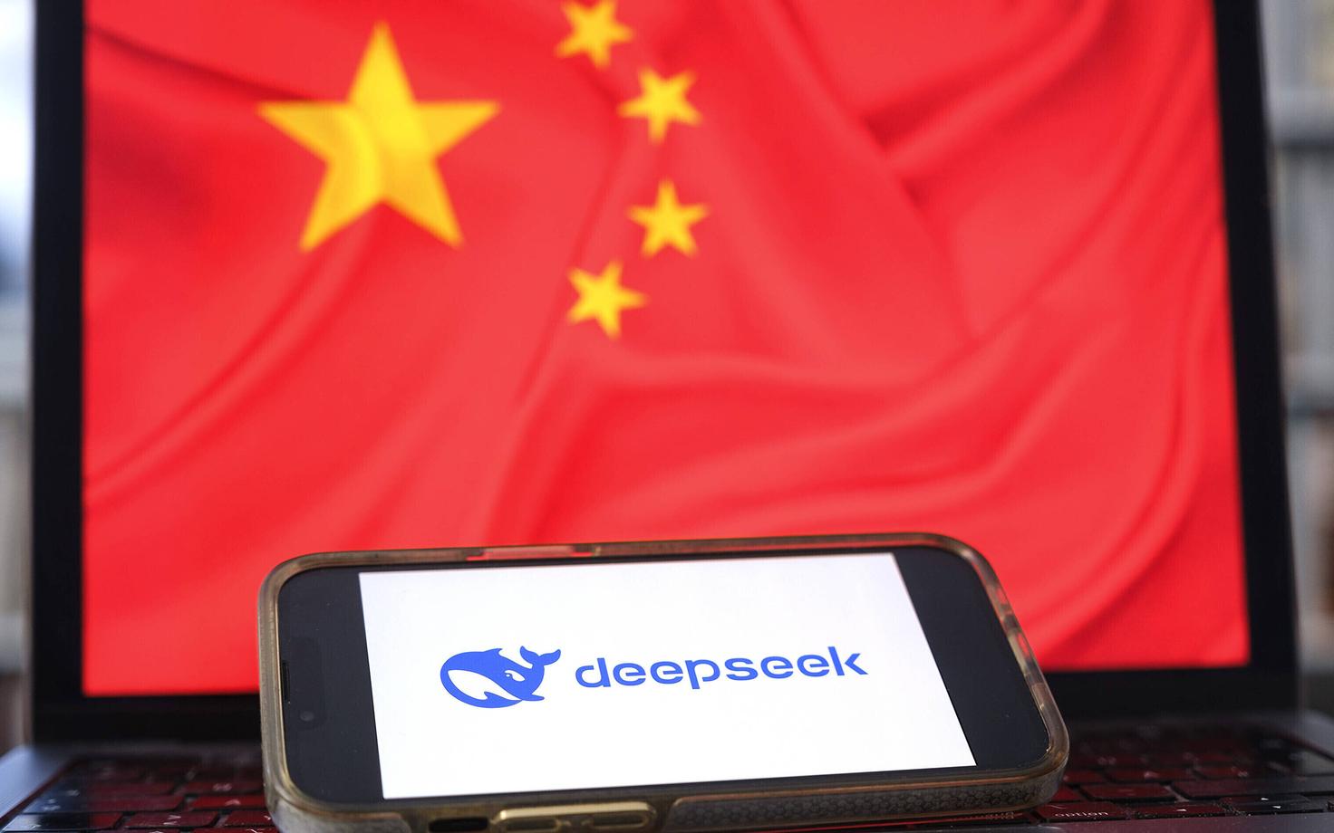 Китайская фирма Deepseek.