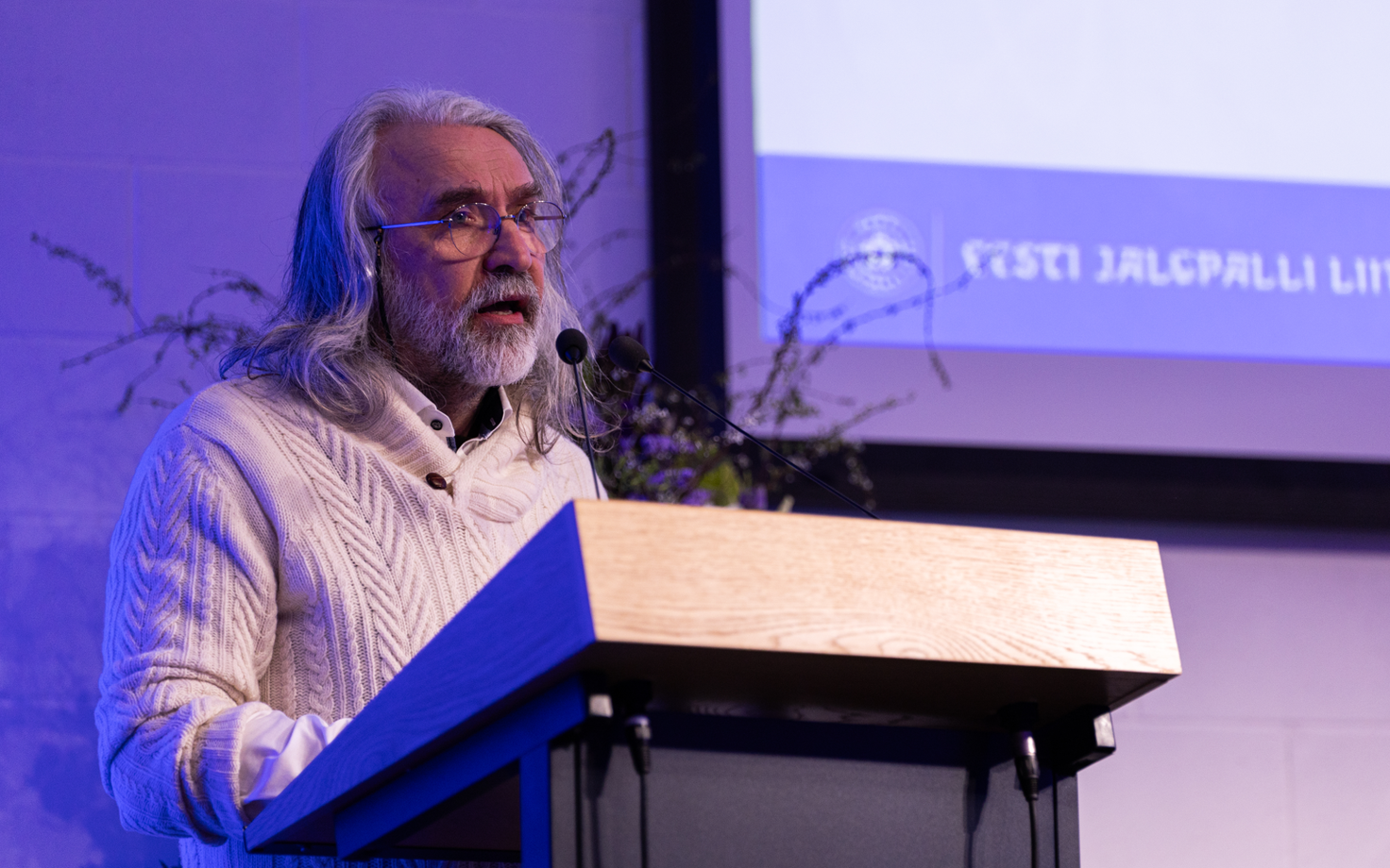 Айвар Похлак.