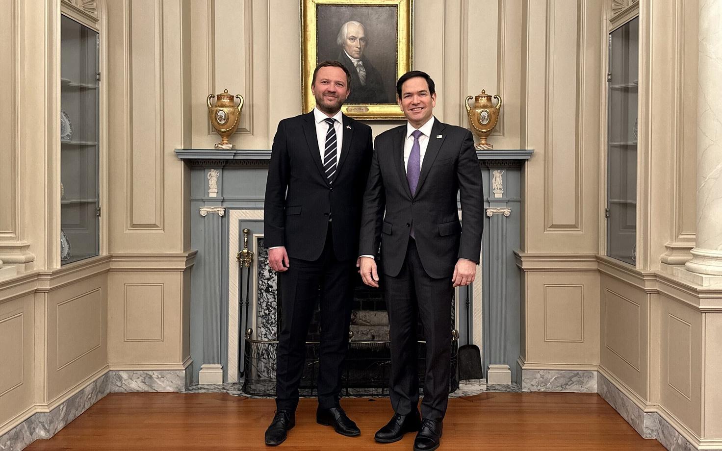 Маргус Цахкна и Марко Рубио.