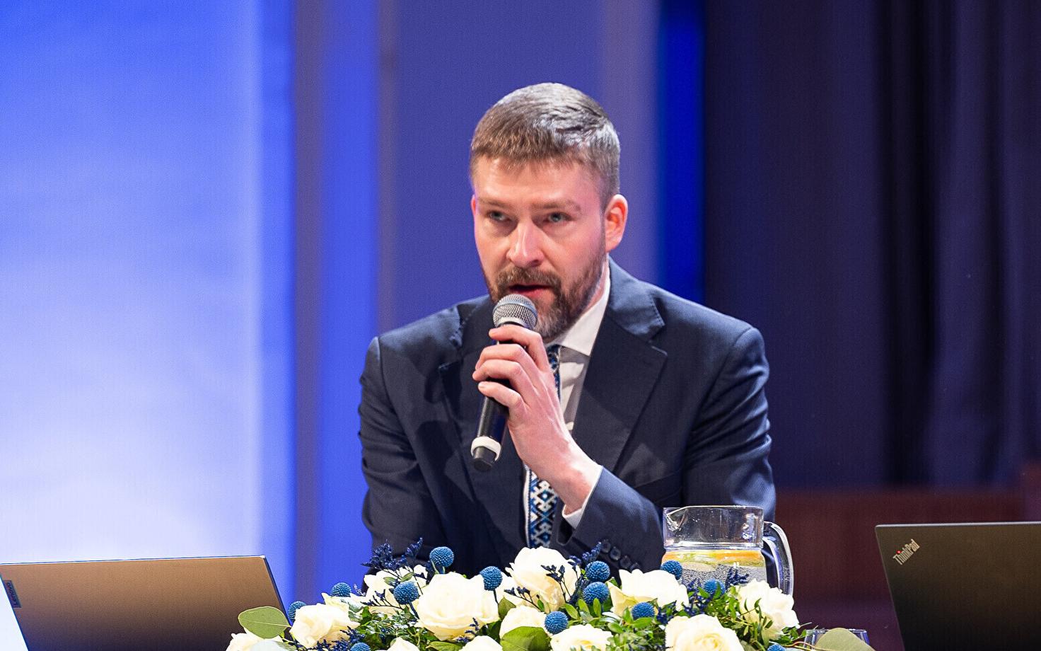 Сийм Похлак.