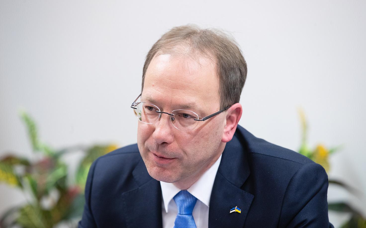 Арнольд Синисалу.