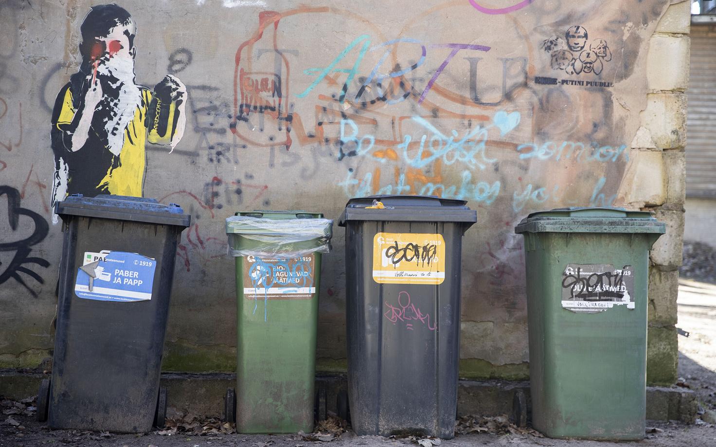 Prügikastid Tartus
