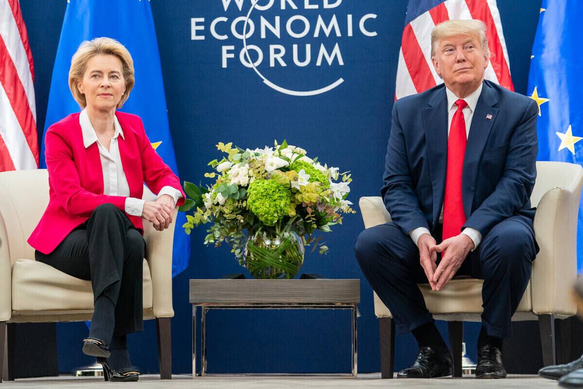 Ursula von der Leyen ja Donald Trump kohtumisel Davosis Trumpi esimese ametiaja ajal.
