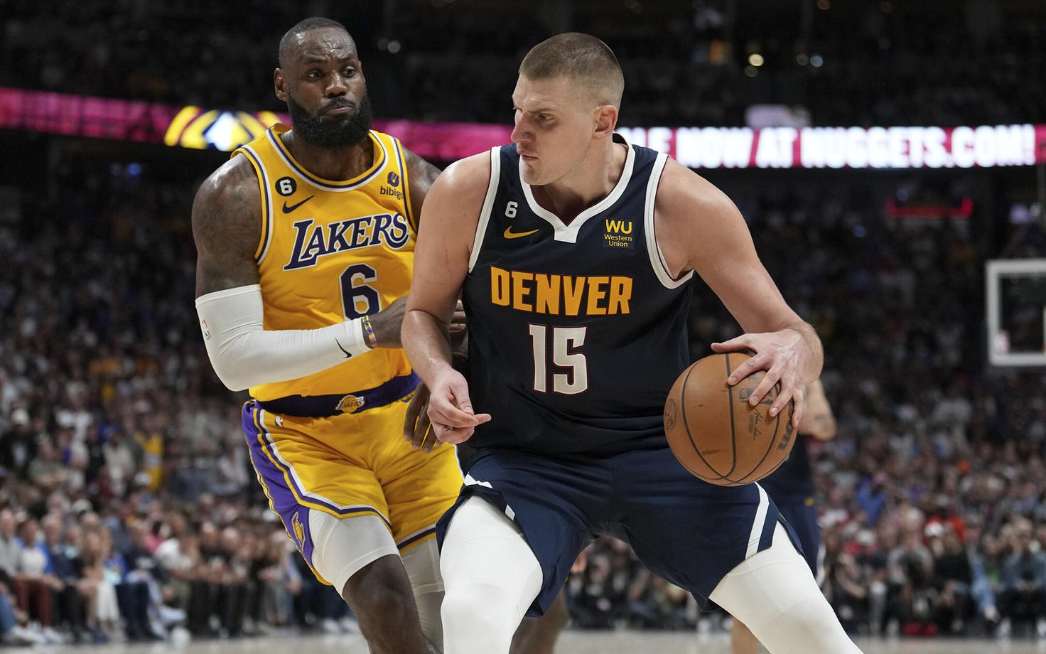 LeBron James ja Nikola Jokic.