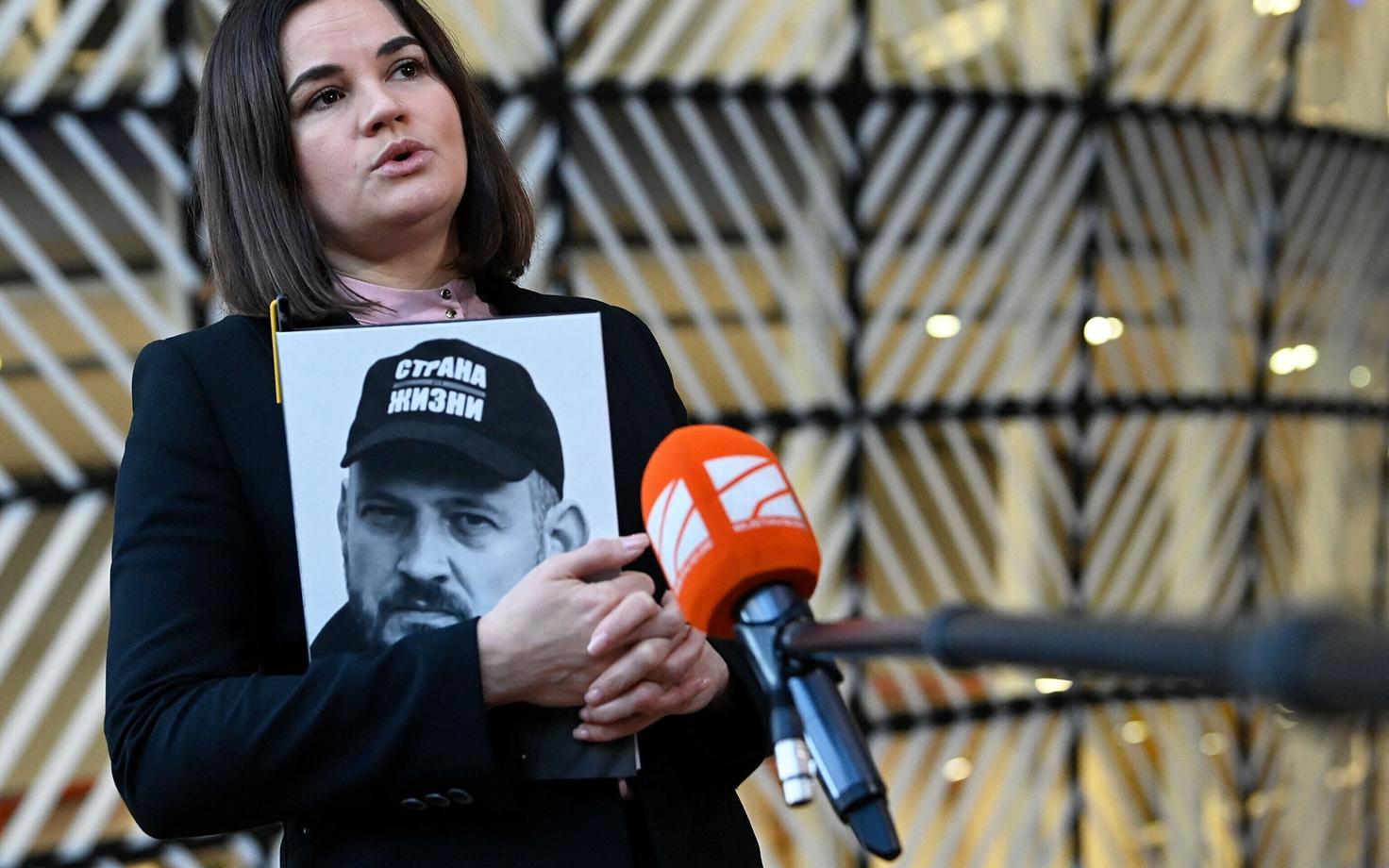 Жена Сергея Тихановского, Светлана, на протяжении многих лет активно боролась за освобождение мужа.