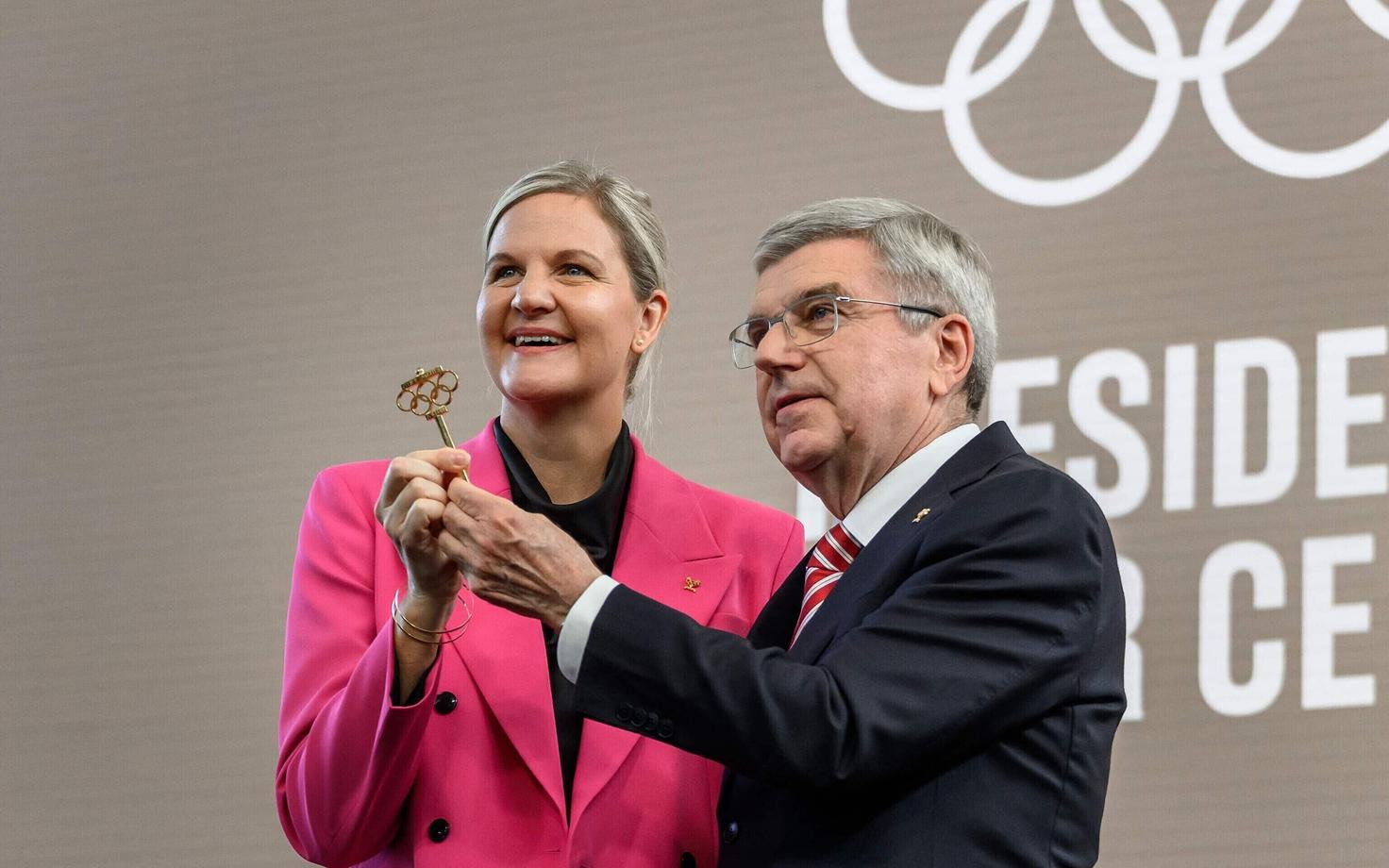 Кирсти Ковентри и Томас Бах.