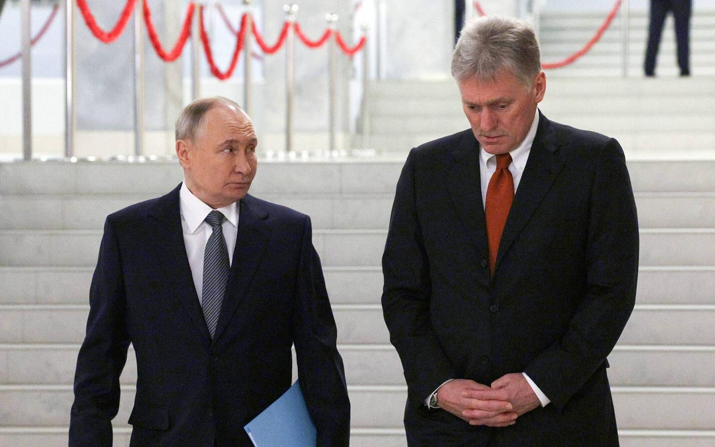 Venemaa president Vladimir Putin ja Kremli pressiesindaja Dmitri Peskov