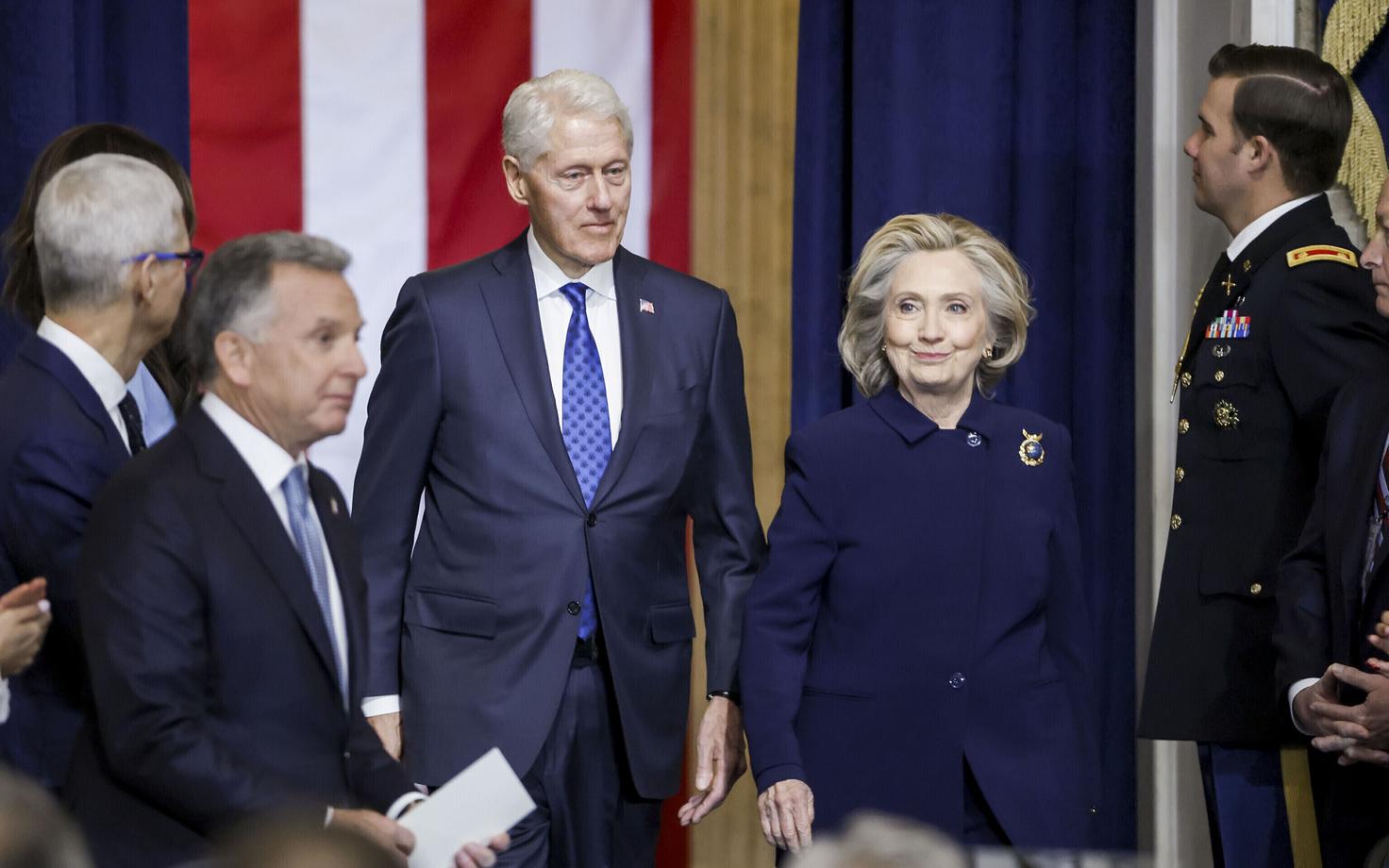 Endine USA president Bill Clinton abikaasa Hillary Clintoniga.