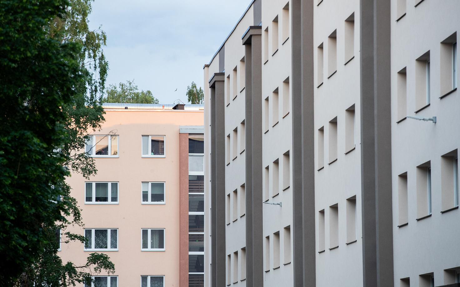 Многоквартирные дома. Иллюстративная фотография.