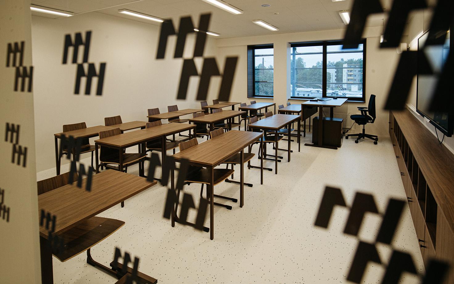 Школа. Иллюстративная фотография.