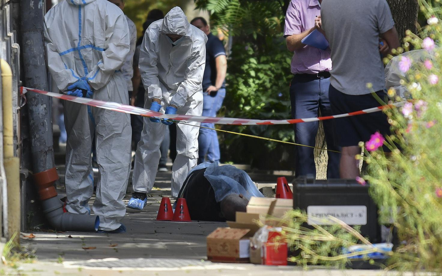 Следственные действия в месте убийства Андрея Парубия.