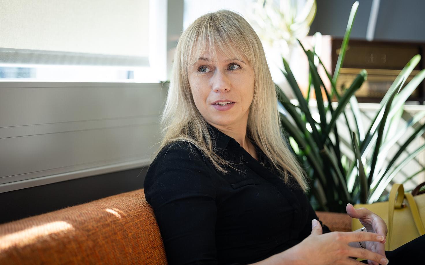 Энели Киндсико.