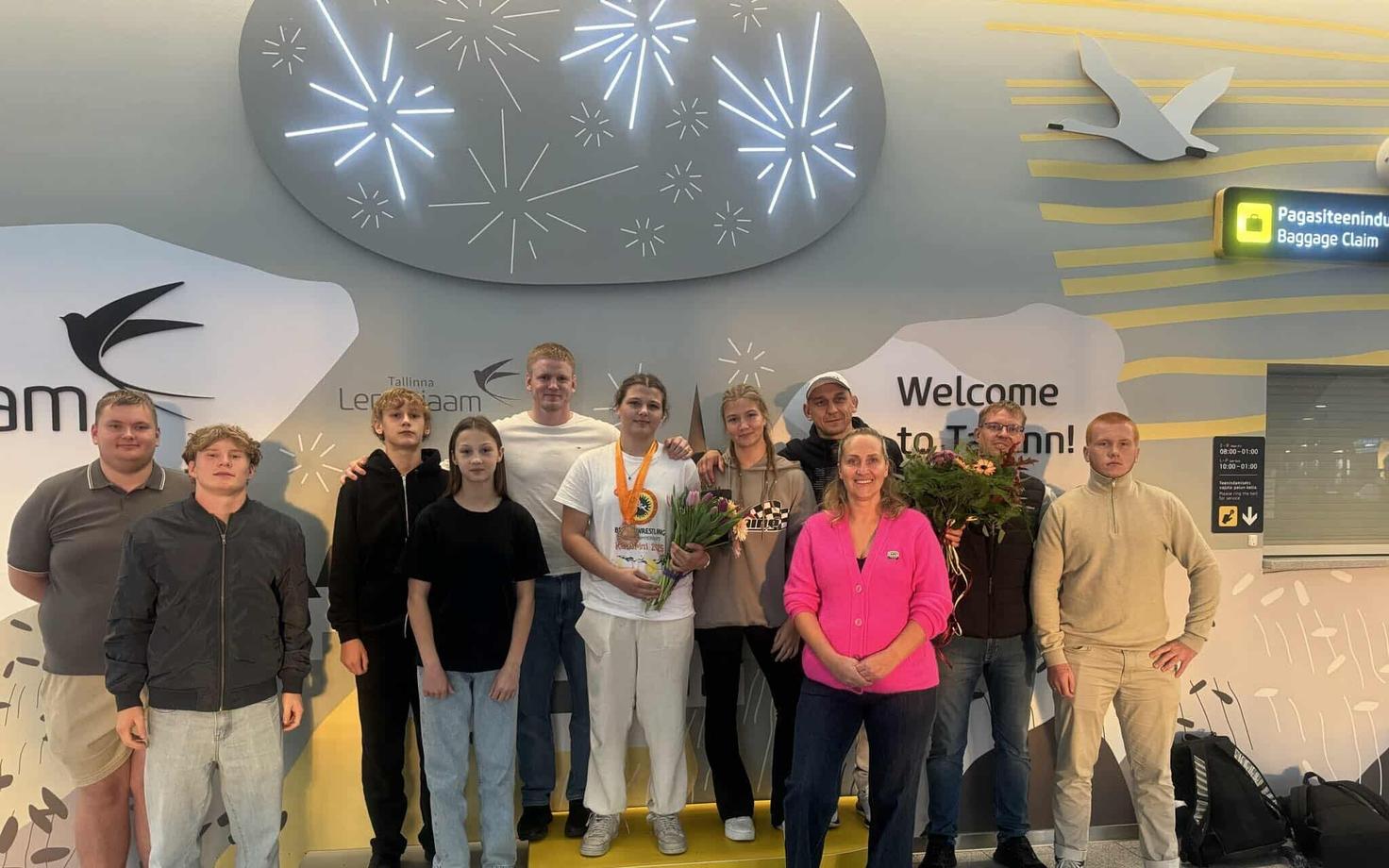 Merily Väster (keskel medaliga) koondislastega