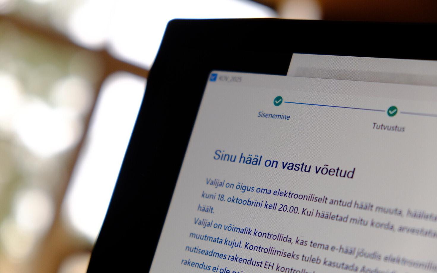 Online voting in Estonia's local elections. October 2025.