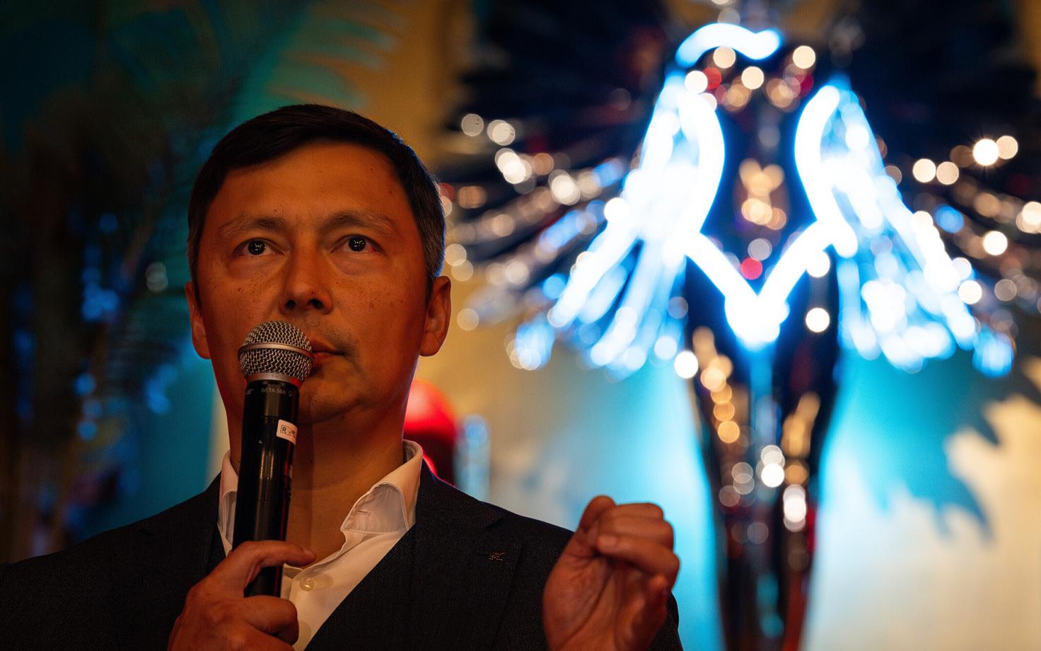 Михаил Кылварт.