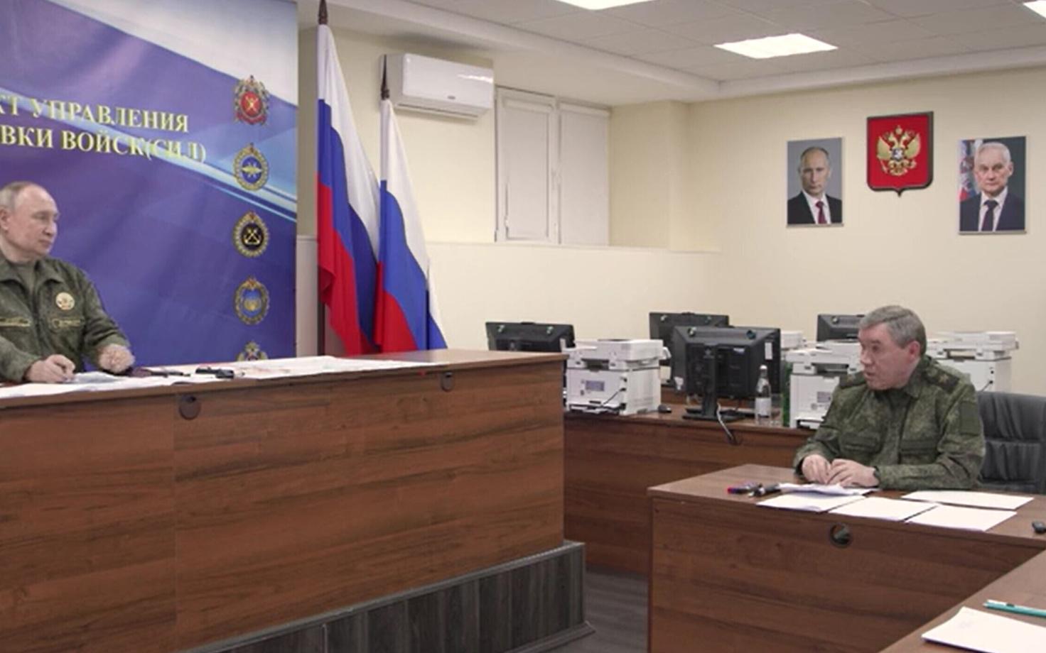 Владимир Путин и Валерий Герасимов.