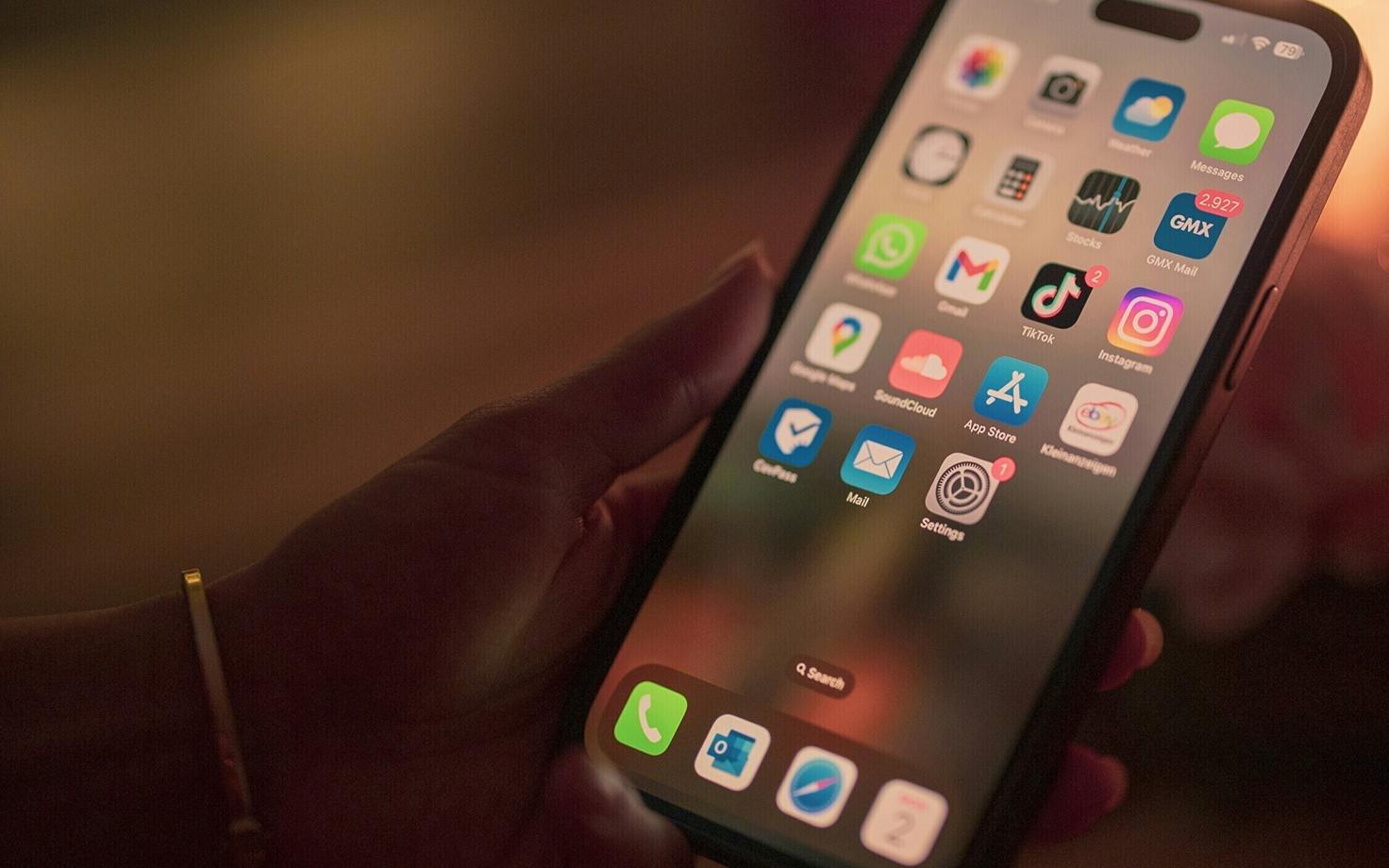 Смартфон. Иллюстративная фотография.