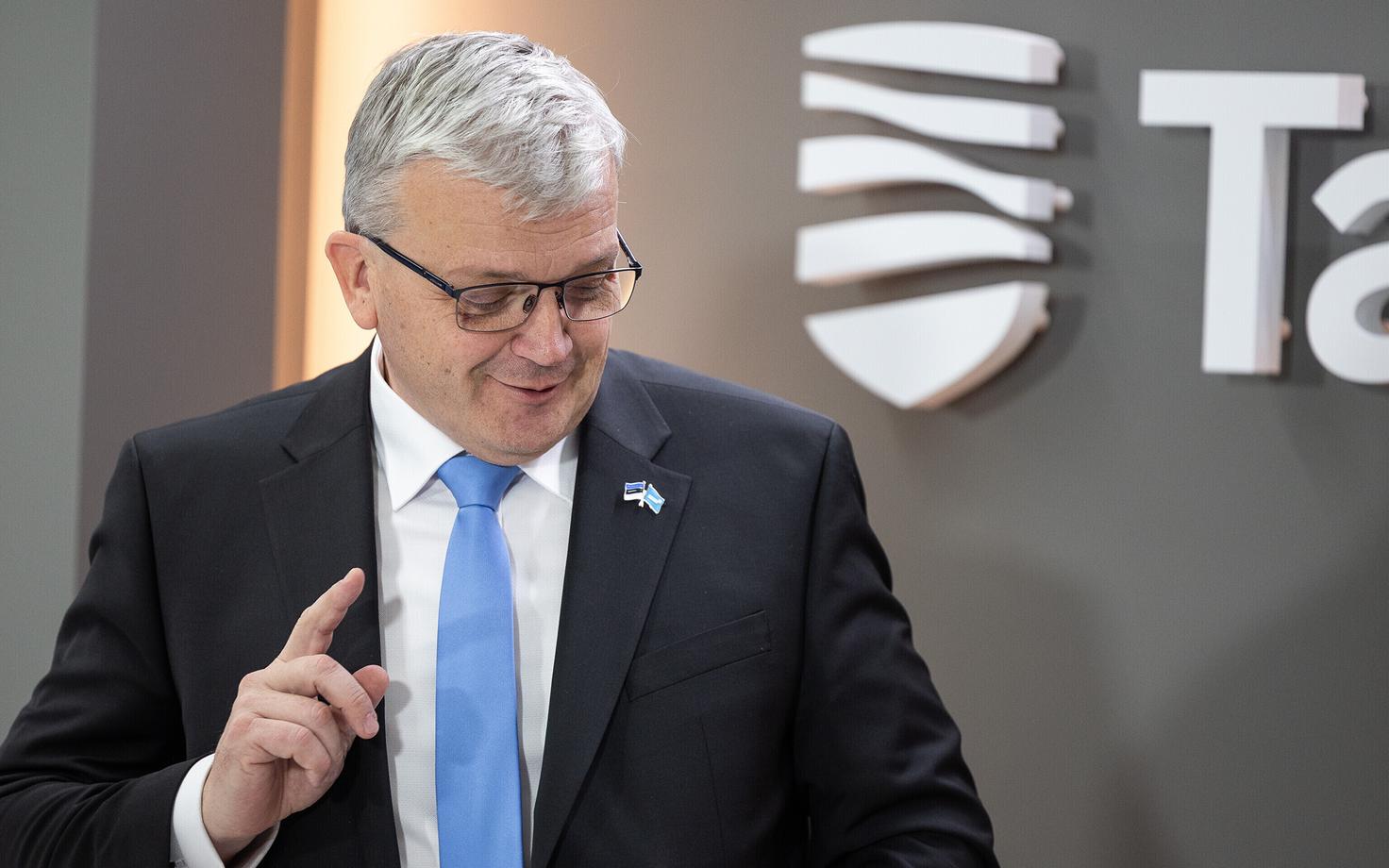 Peeter Raudsepp Tallinna linnavalitsuse pressikonverentsil.