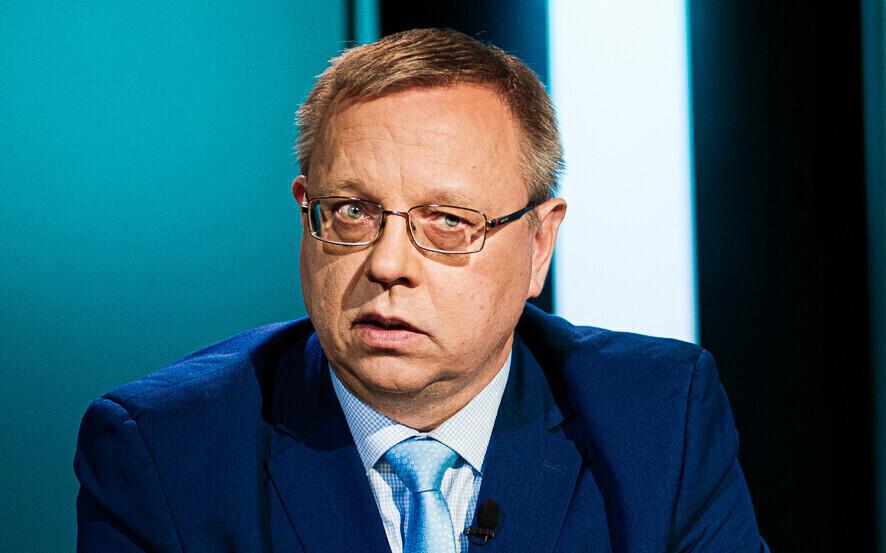 Рауль Эаметс.