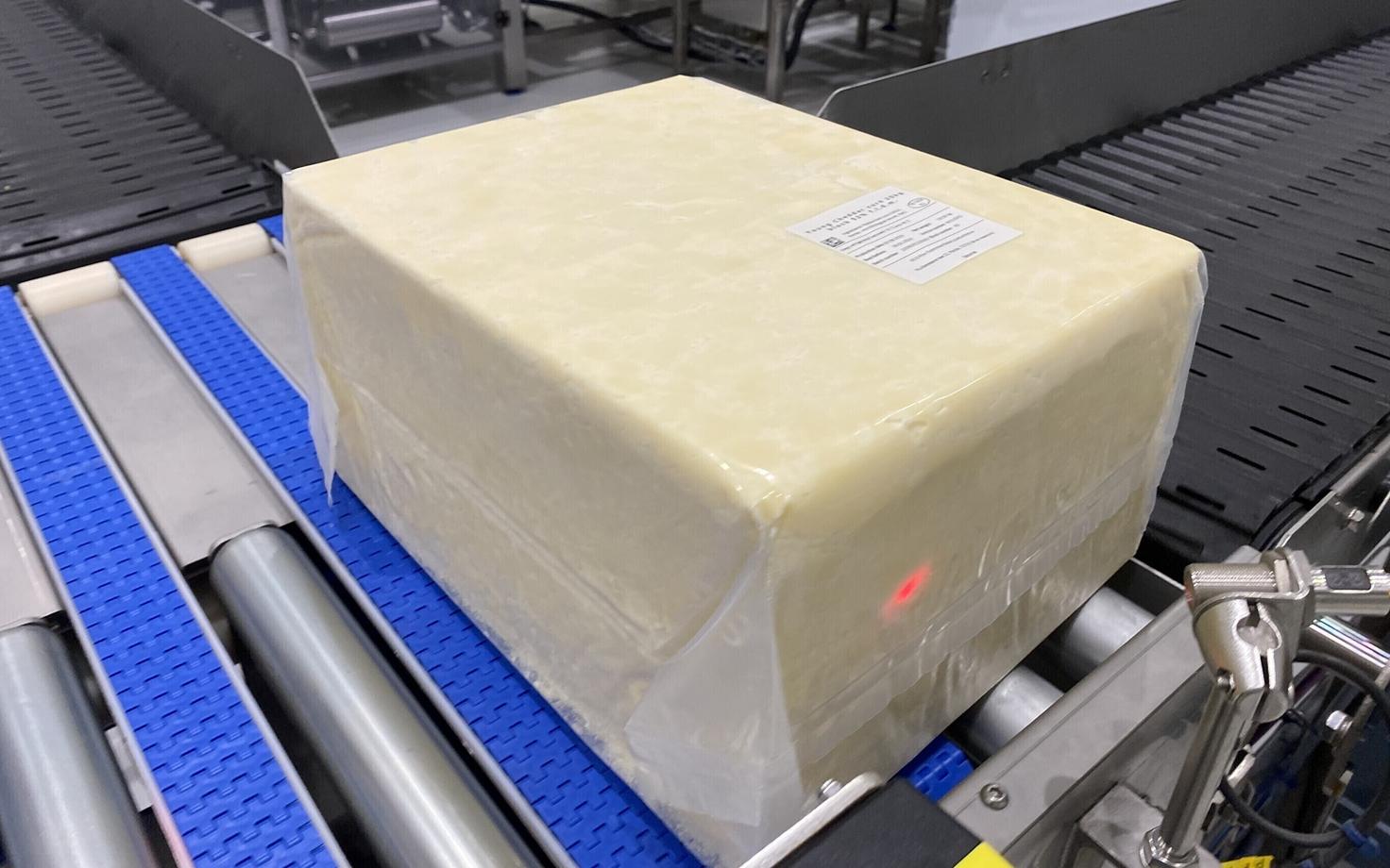 Производство сыра на заводе E-Piim в Пайде.