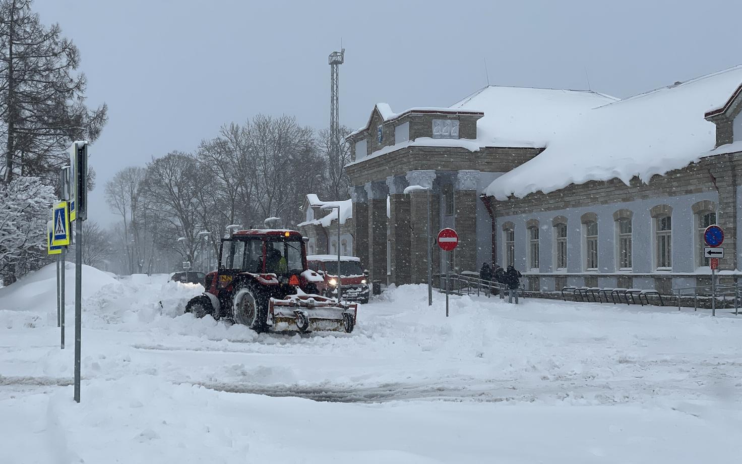Железнодорожный вокзал в Нарве.