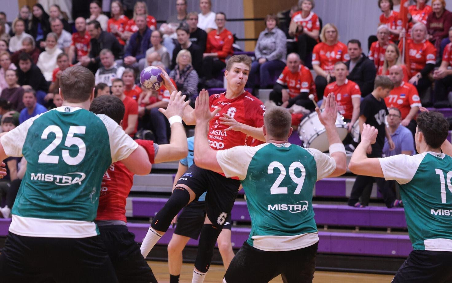 Põlva Serviti ja Mistra kohtumine